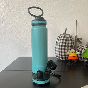 Thermoflask with Multiple Lids and Non-Slip Boot